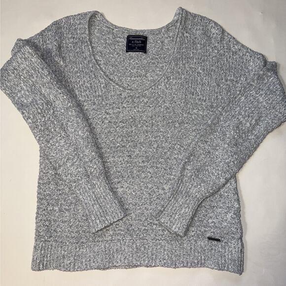 Abercrombie & Fitch Gray Pullover Sweater - Women's Medium - Picture 1 of 7
